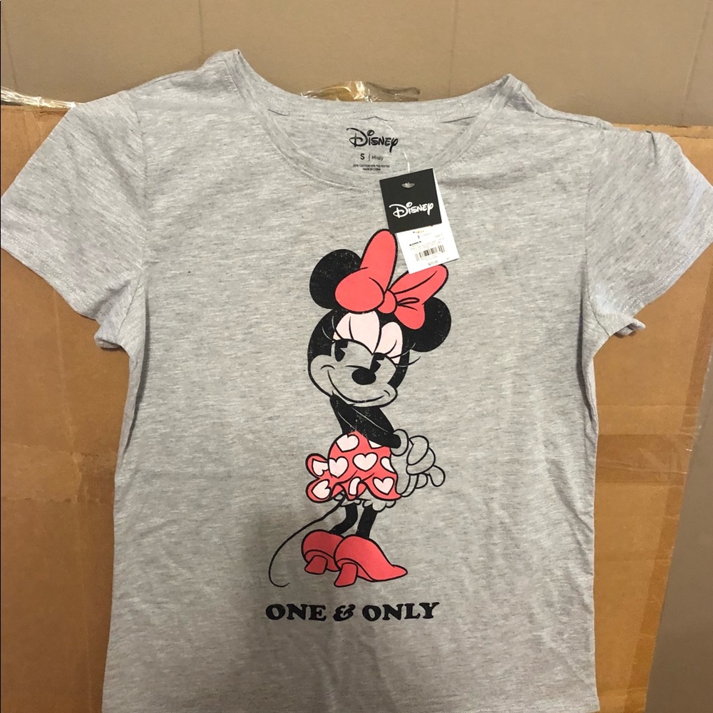 Disney T-shirt size small Minnie Mouse